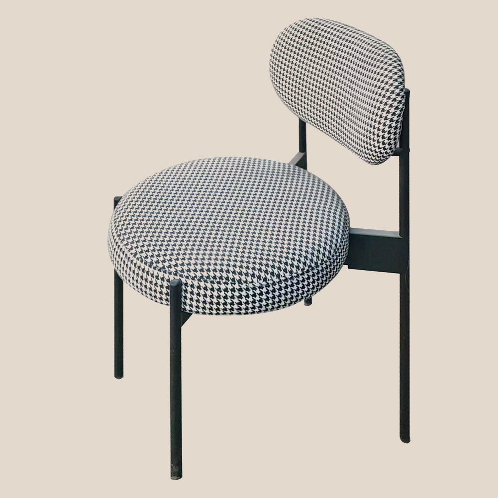 Karrige ngrënieje me ndenjëse të mbushur me dizajn kryq me model njollash #M2199 1